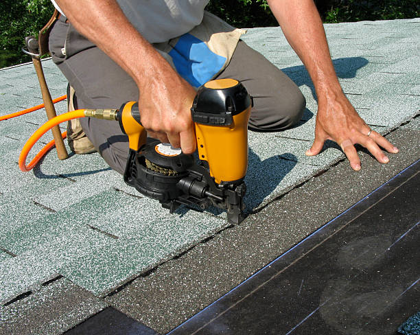 Quick and Trustworthy Emergency Roof Repair Services in Centerburg, OH
